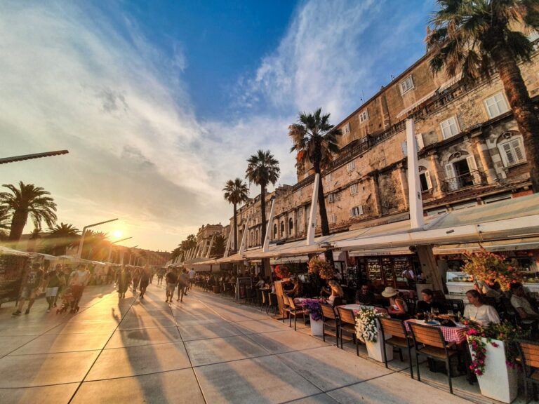 Split to Dubrovnik: Bus, Ferry, Car or Tour